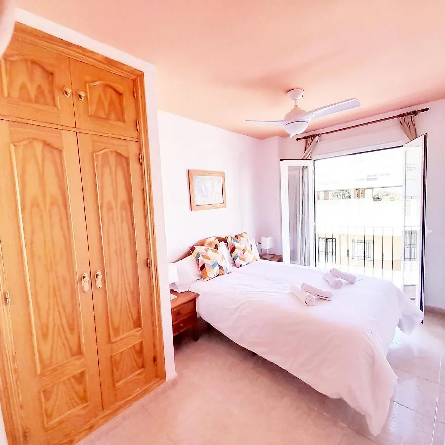 Apartamentos Vicenta Playa Carihuela Torremolinos