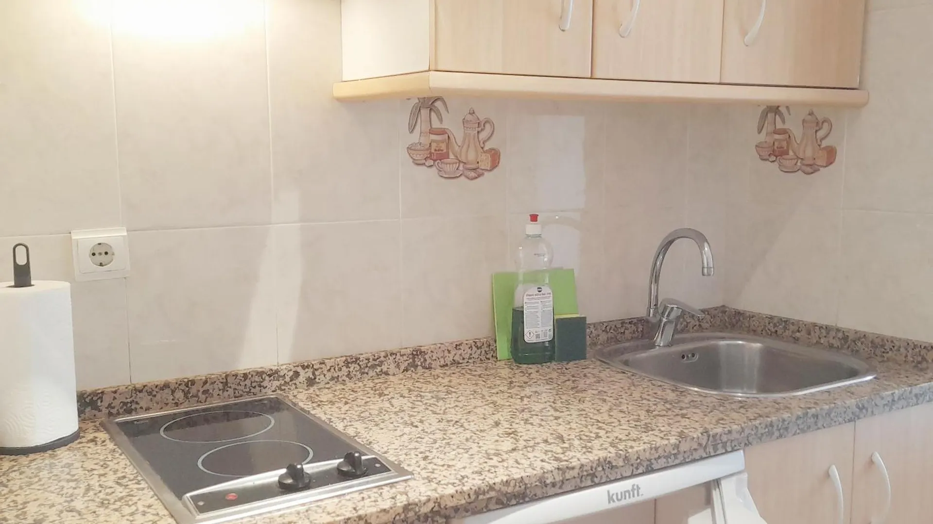 Apartamentos Vicenta Playa Carihuela Torremolinos Espagne